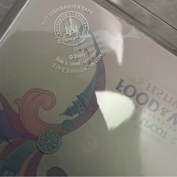 DISNEY EPCOT FOOD & WINE FESTIVAL 2014 PLASTIC SNACK/DRINK TRAY, Set Of 2 - Picture 3 of 3